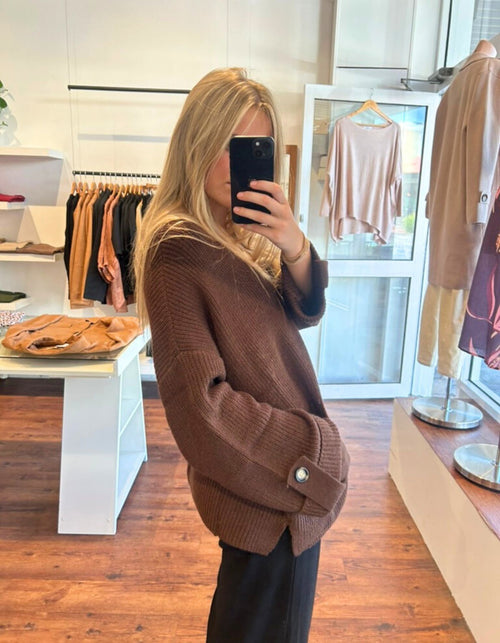 Zara Relaxed Button Up Knit Cardigan in Chocolate