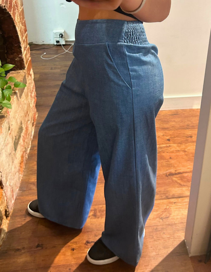 Rowe Elastic Back Waist Wide Leg Pants in Blue