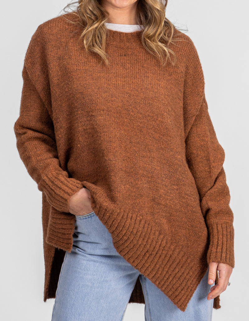 Julia Crew Neck Knit Jumper in Rust